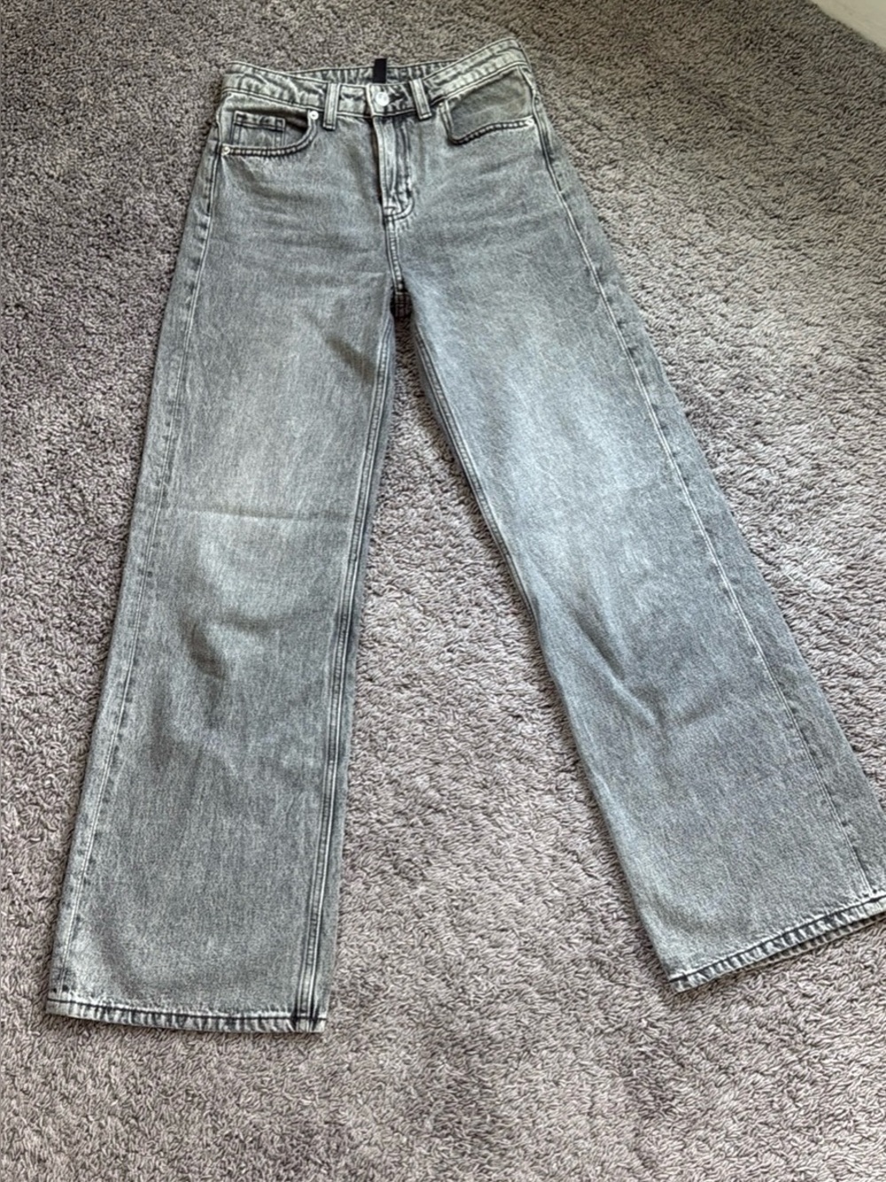 H&M Divided Jeans Size 0